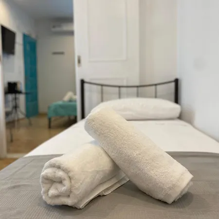 Cueva Con Vista * Pýrgos