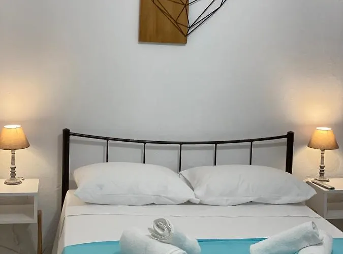 Cueva Con Vista * 피르고스