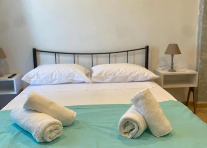 Cueva Con Vista * Pýrgos