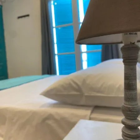 Cueva Con Vista 피르고스