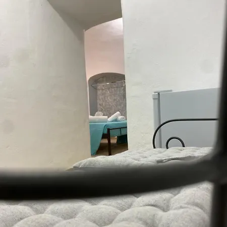 Cueva Con Vista 피르고스