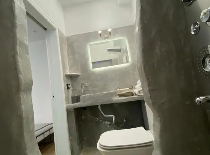 Cueva Con Vista Pírgosz